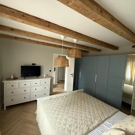 Appartement Eleven 11 *